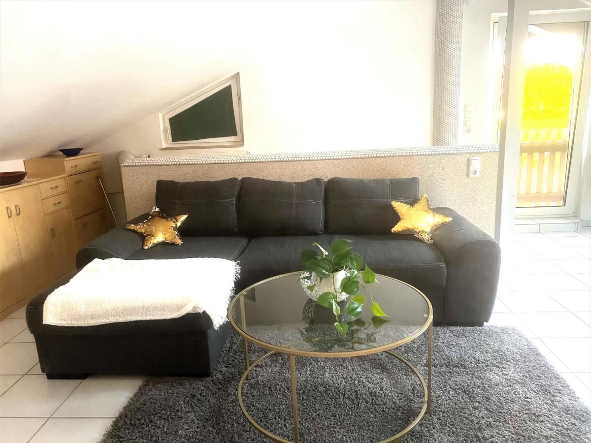 Moeblierte 3 Zimmer Apartment - Mit Smart Tv, Wlan Und Kostenfreie Parkplaetze Schloß Holte-Stukenbrock 外观 照片
